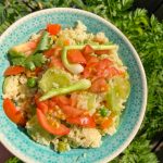Bulgur Salat mit frischem Gartengemüse