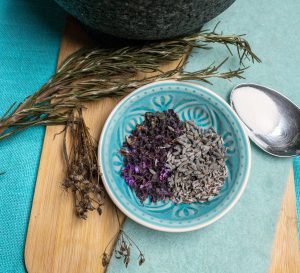 Basilikum, Lavendel und Rosmarin.