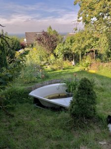 Badewanne Teich