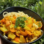 Wurzelgemüse Salat mit Beete.